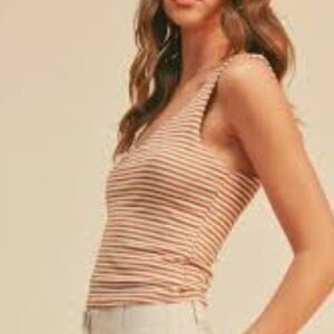 BRAND NEW OVS WOMEN"S SLEEVELESS V-NECKLINE SHIRT